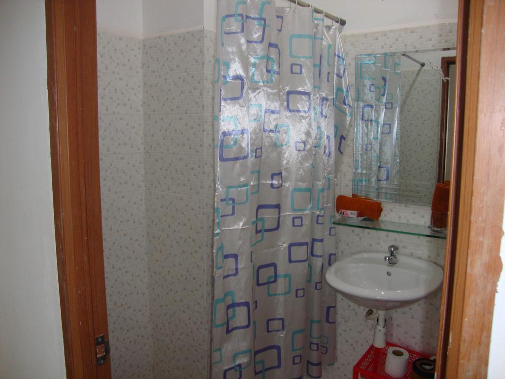 Swiss Villa Sihanoukville Room photo