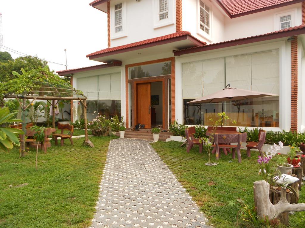 Swiss Villa Sihanoukville Exterior photo